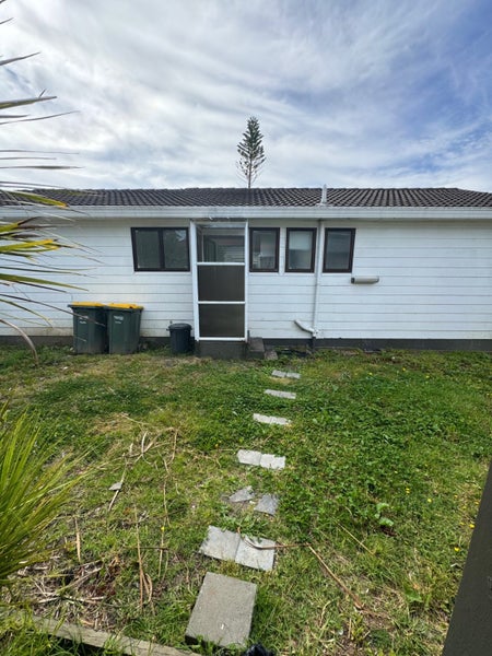 1/83 Luanda Drive, Ranui, Auckland - Carousel 13