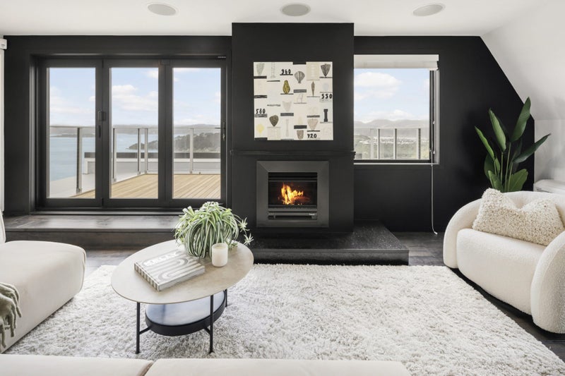 1/25 Thane Road, Roseneath, Wellington - Carousel 1