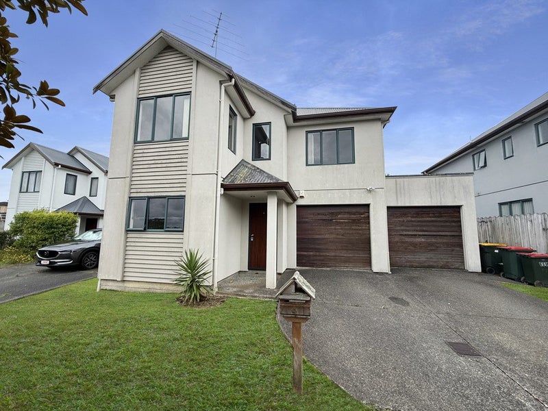 4 Vicente Place, Oteha, Auckland - Carousel 1