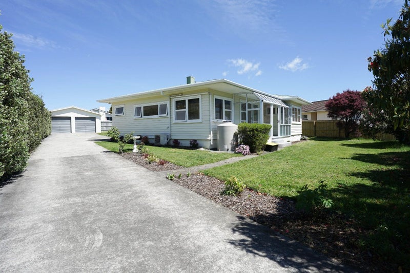 4 Arapiki Road, Stoke, Nelson - Carousel 1