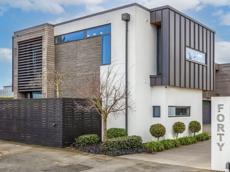 1/40 Rhodes Street, Merivale, Christchurch - Carousel 1