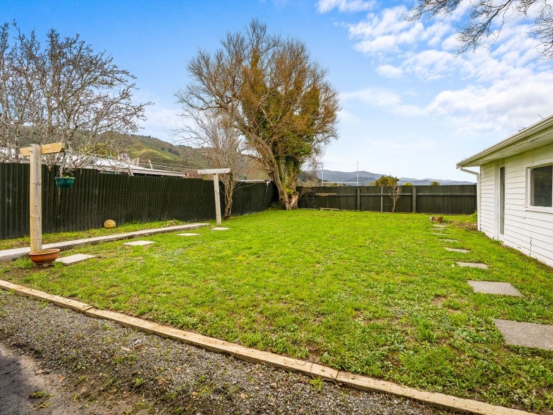 13 Donnelley Drive, Wainuiomata, Lower Hutt - Carousel 20