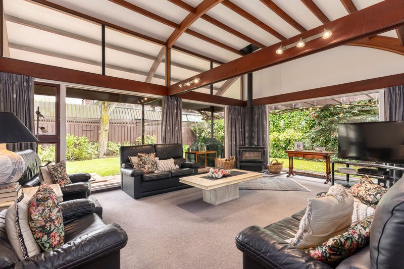 2 Dunrobin Place, Avonhead, Christchurch - Carousel 1
