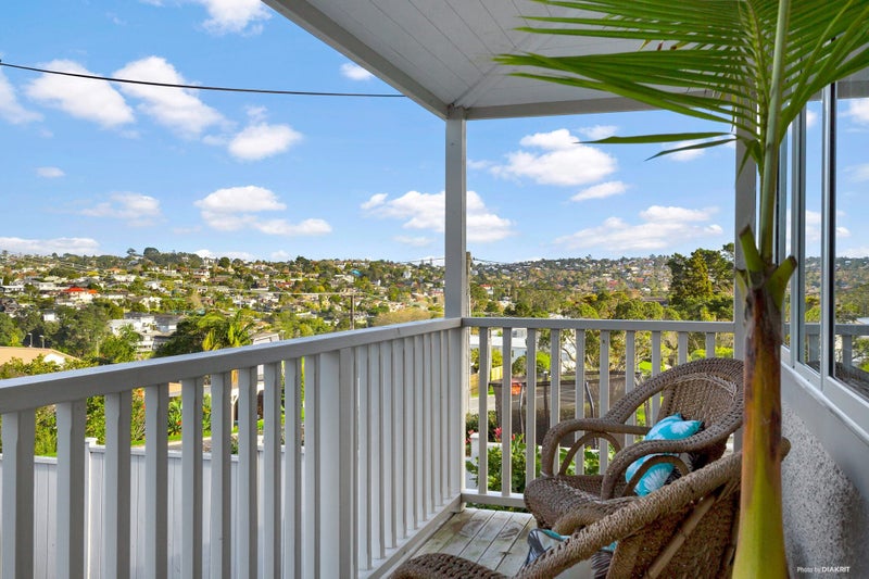 54 Woodlands Crescent, Browns Bay, Auckland - Carousel 14