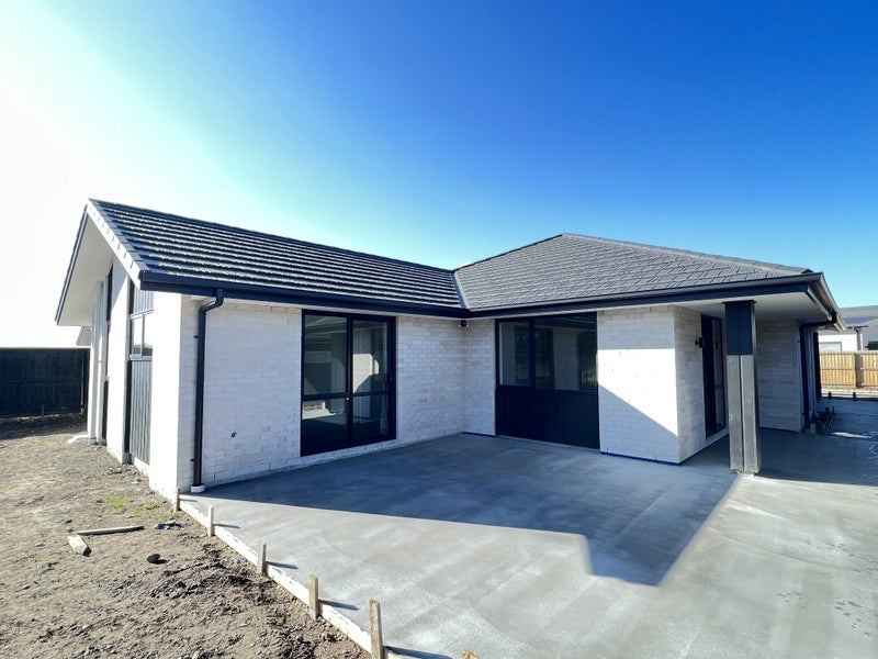20 Storr Close, Halswell, Christchurch - Carousel 1
