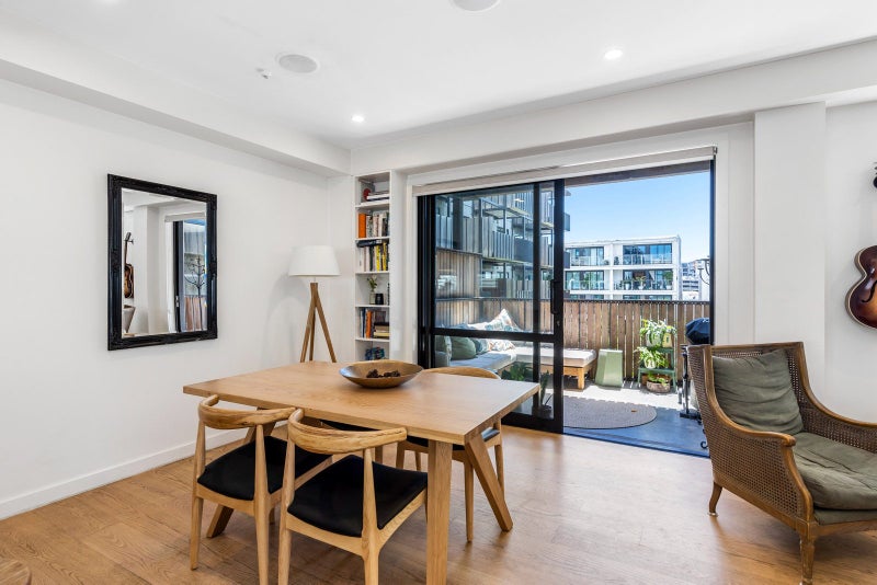 205/30 Enfield Street, Mount Eden, Auckland - Carousel 2