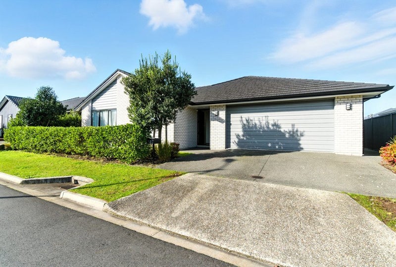 7 Raynor Crescent, Pyes Pa, Tauranga - Carousel 16