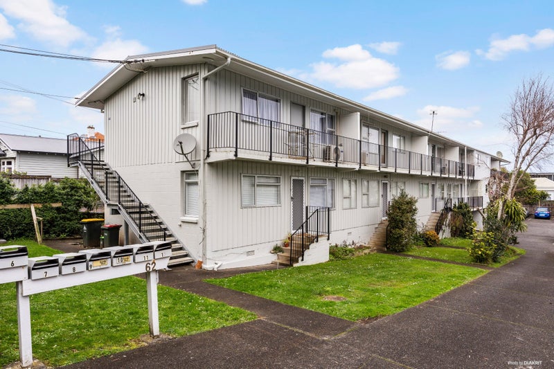 3/62 Grange Road, Mount Eden, Auckland - Carousel 1