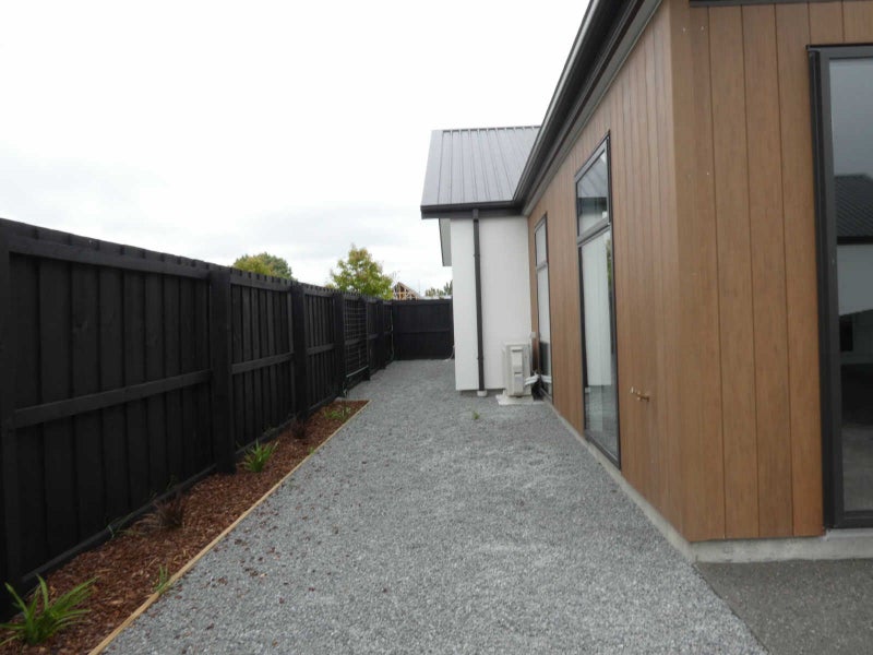 4 Nevermore Place, HALSWELL, CHRISTCHURCH - Carousel 13