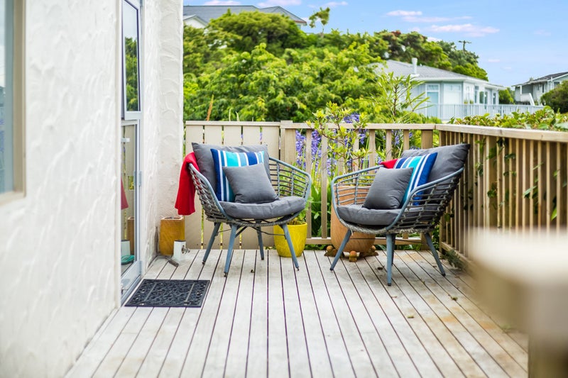11 Elgin Way, Khandallah, Wellington - Carousel 17