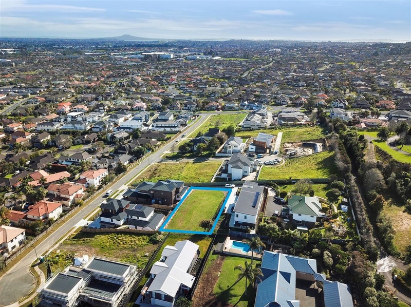 22 Roxborough Place, East Tāmaki Heights, Auckland - Carousel 2