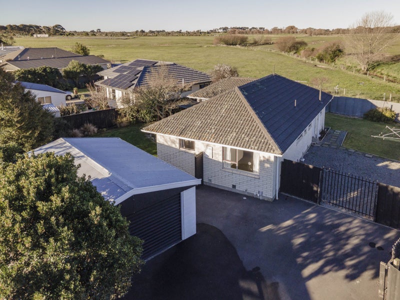 61 St Heliers Crescent, Aranui, Christchurch - Carousel 2