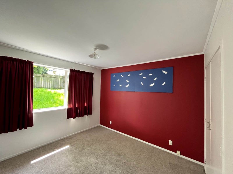 18 Finn Place, Totara Vale, Auckland - Carousel 14