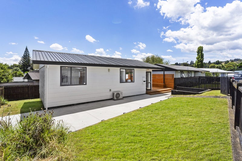 2/59 Redcrest Avenue, Red Hill, Papakura - Carousel 20