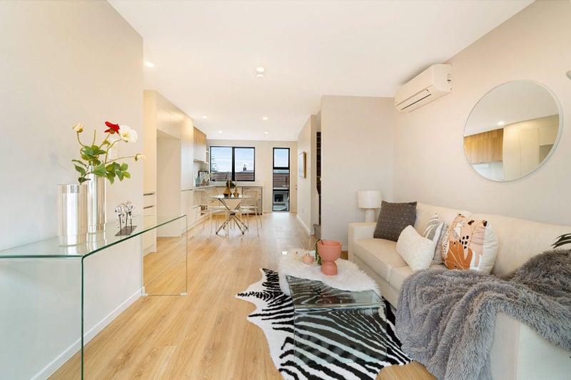 3/30 Woodford Avenue, Henderson, Auckland - Carousel 2