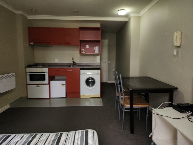 610/5 Aitken Street, Thorndon, Wellington - Carousel 2