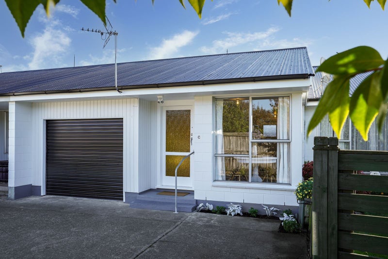 4C Owens Terrace, Upper Riccarton, Christchurch - Carousel 1