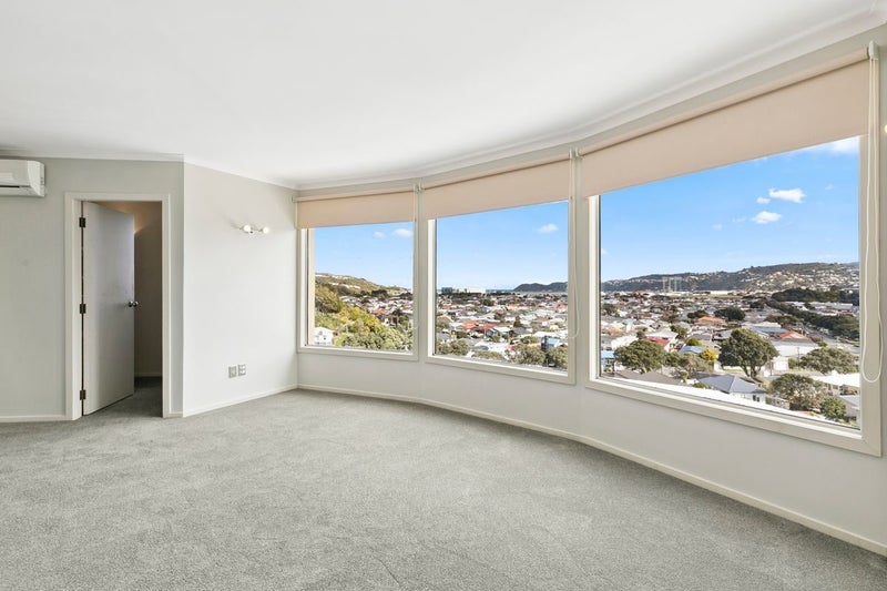 22A Athens Street, Miramar, Wellington - Carousel 2