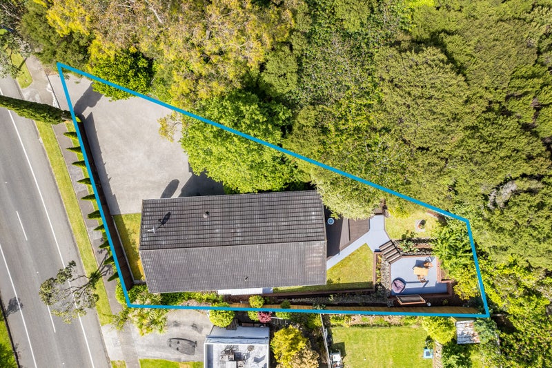 103 Spinnaker Drive, Whitby, Porirua - Carousel 37