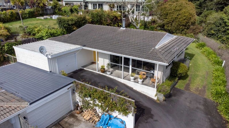 6B Haratua Place, Springfield, Rotorua - Carousel 1