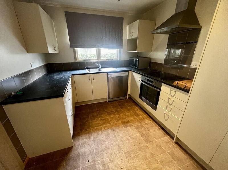 241 Mayfair Avenue, Mayfair, Hastings - Carousel 2