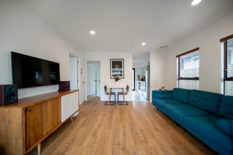4/0 Grotto Street, Te Papapa, Auckland - Carousel 2