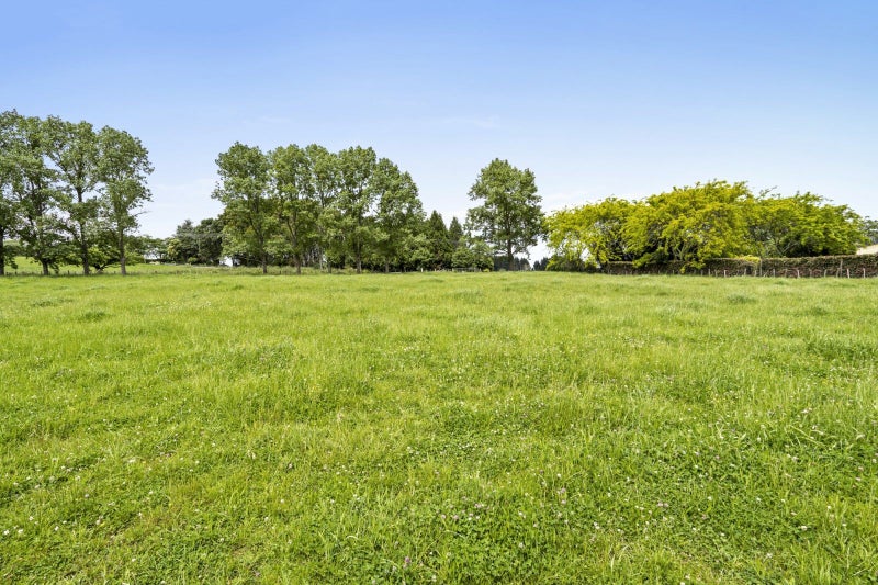 351 French Pass Road, Karapiro - Carousel 1