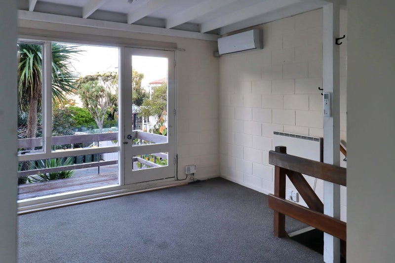 28V Bidwill Street, Mount Cook, Wellington - Carousel 2