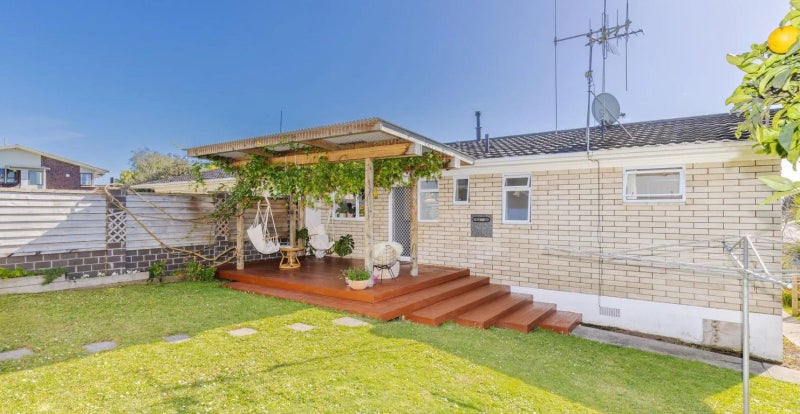 10A Lewis Street, Glenview, Hamilton - Carousel 7