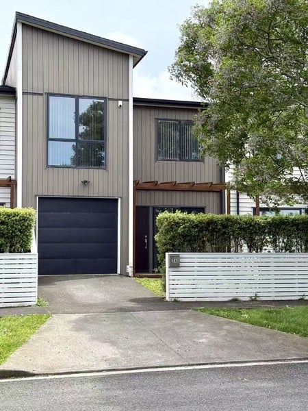 2C Hoheria Road, Onehunga, Auckland - Carousel 1