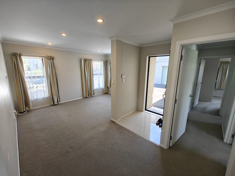 25 Caernarvon Street, Dinsdale, Hamilton - Carousel 2