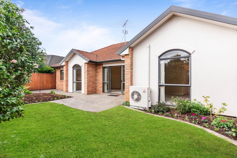 2 Anton Place, Takanini, Auckland - Carousel 17