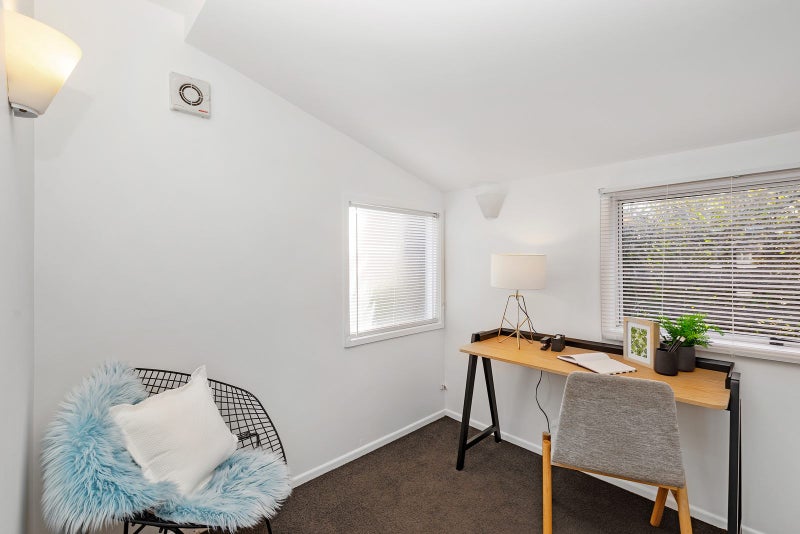 2/31 Sylvan Crescent, Te Atatū South, Auckland - Carousel 14
