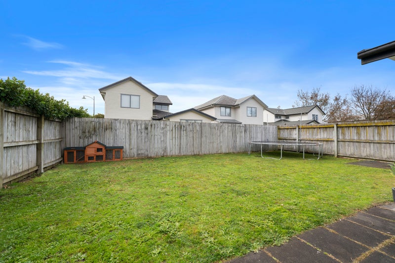 49 Kauri Drive, Takanini, Auckland - Carousel 12