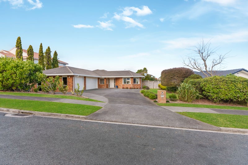 5 Annalong Road, Dannemora, Auckland - Carousel 71