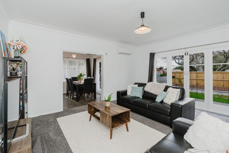 58 Pine Avenue, Melville, Hamilton - Carousel 2