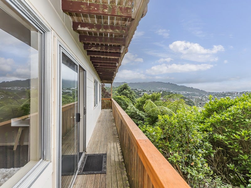 40B Winston Street, Crofton Downs, Wellington - Carousel 2