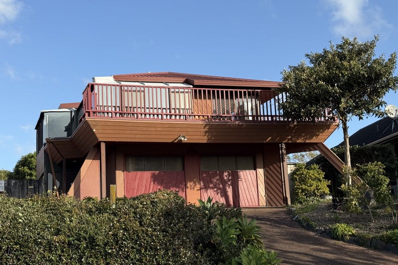 13 Batkin Road, New Windsor, Auckland - Carousel 1