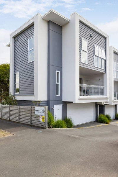 1/4 Palmerston Street, Hamilton Central, Hamilton - Carousel 2