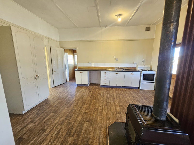 14 Collins Street, Blaketown, Greymouth - Carousel 2