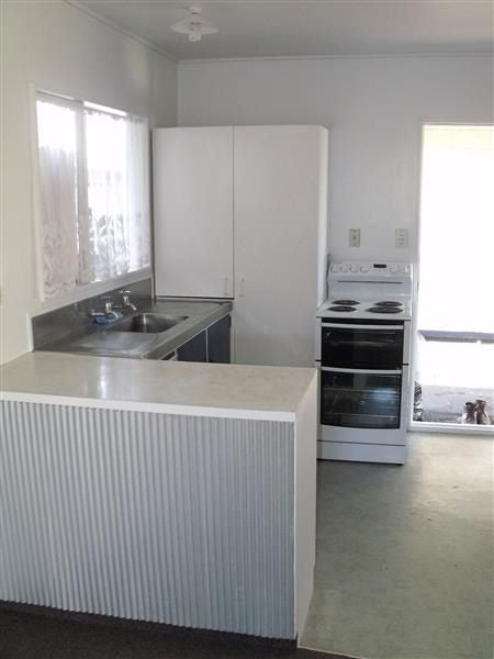 2/404 Ikanui Road, Frimley, Hastings - Carousel 2