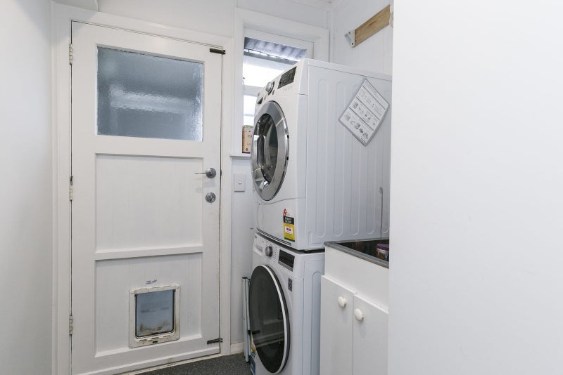 13 Franklyn Road, Tawa, Wellington - Carousel 22