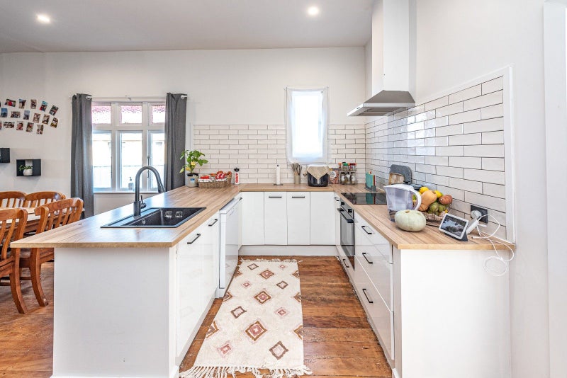 3A Pharazyn Street, Gonville, Whanganui - Carousel 2