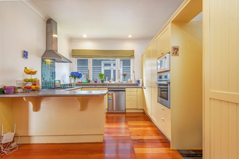 26 Kauri Street, Roslyn, Palmerston North - Carousel 2