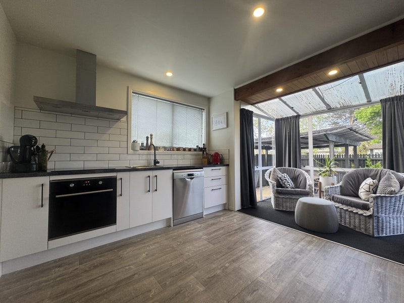 9 Flemington Avenue, North New Brighton, Christchurch - Carousel 2