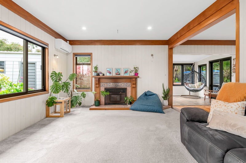 43 Bretton Terrace, Hillcrest, Hamilton - Carousel 2