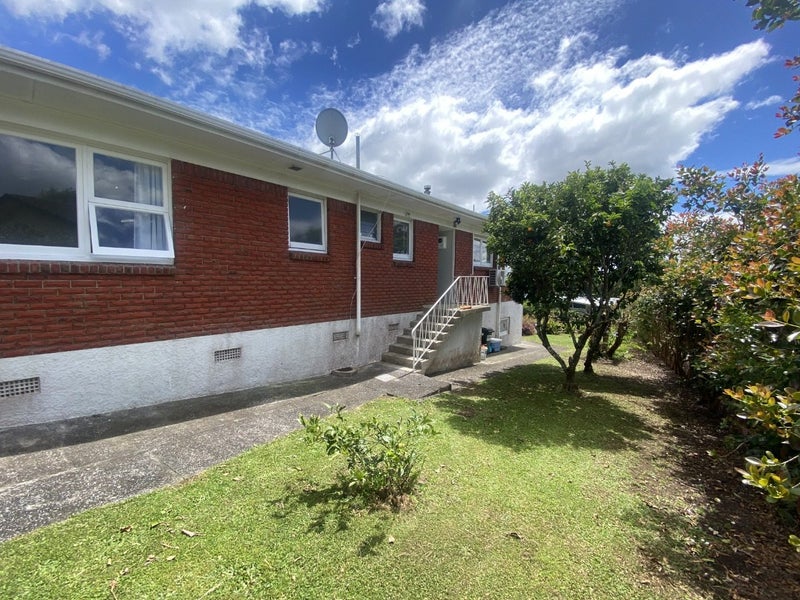 20 Crawford Crescent, Kamo, Whangarei - Carousel 21