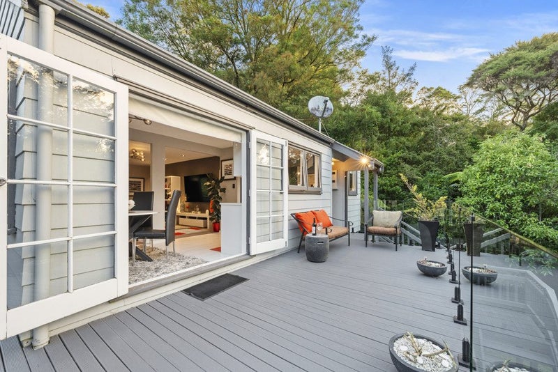 19 Laser Place, Bayview, Auckland - Carousel 2