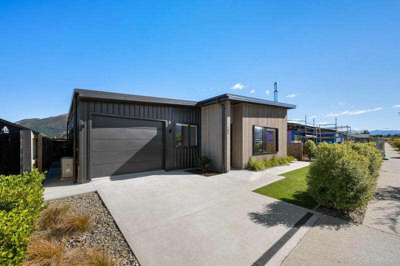 181 Burdon Loop, LAKE HAWEA - Carousel 2