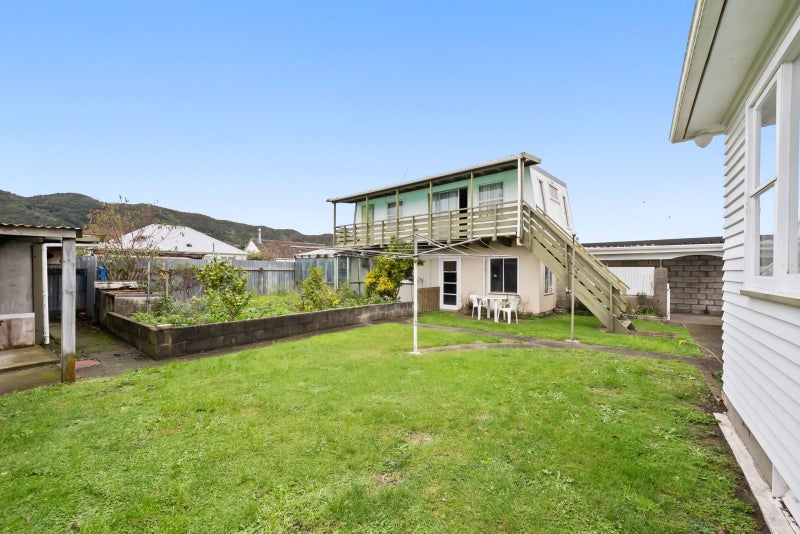 4 Pringle Street, Taita, Lower Hutt - Carousel 17